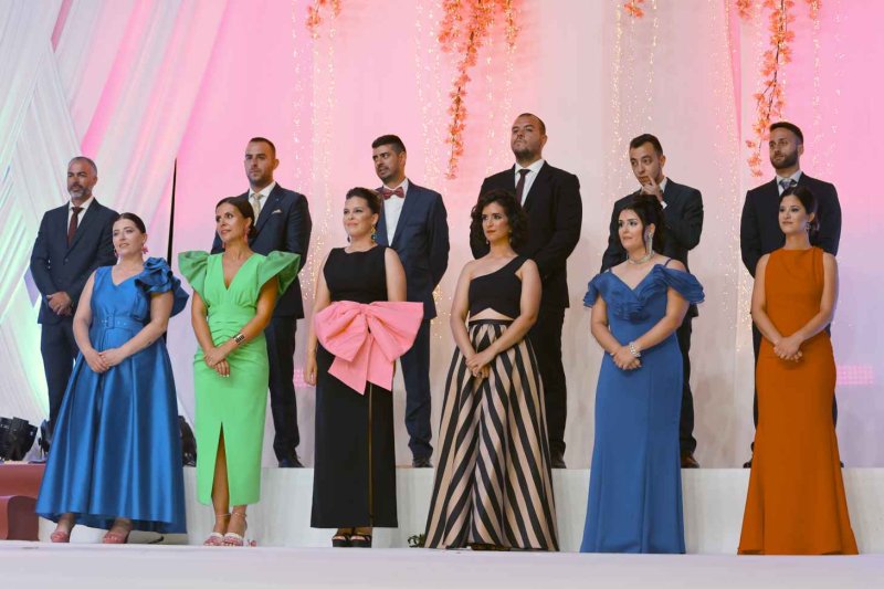 GALERIA de FOTOS d’una PRESENTACIÓ de les FESTES de JULIOL de PEDREGUER molt MUSICAL GALERIA de FOTOS d’una PRESENTACIÓ de les FESTES de JULIOL de PEDREGUER molt MUSICAL